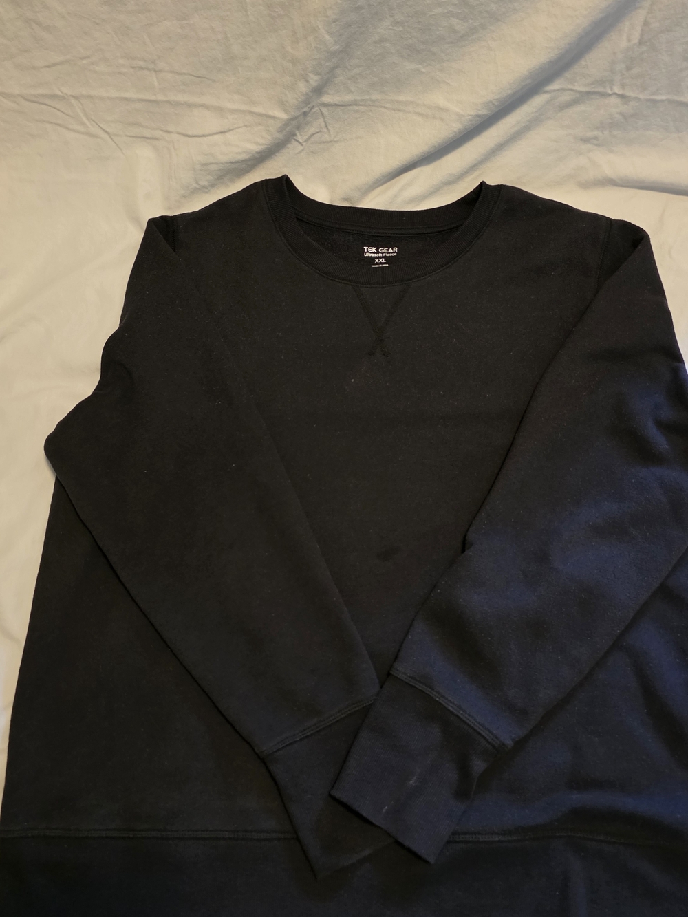 tek gear Black Crewneck Sweatshirt - Women's Casual Pullover